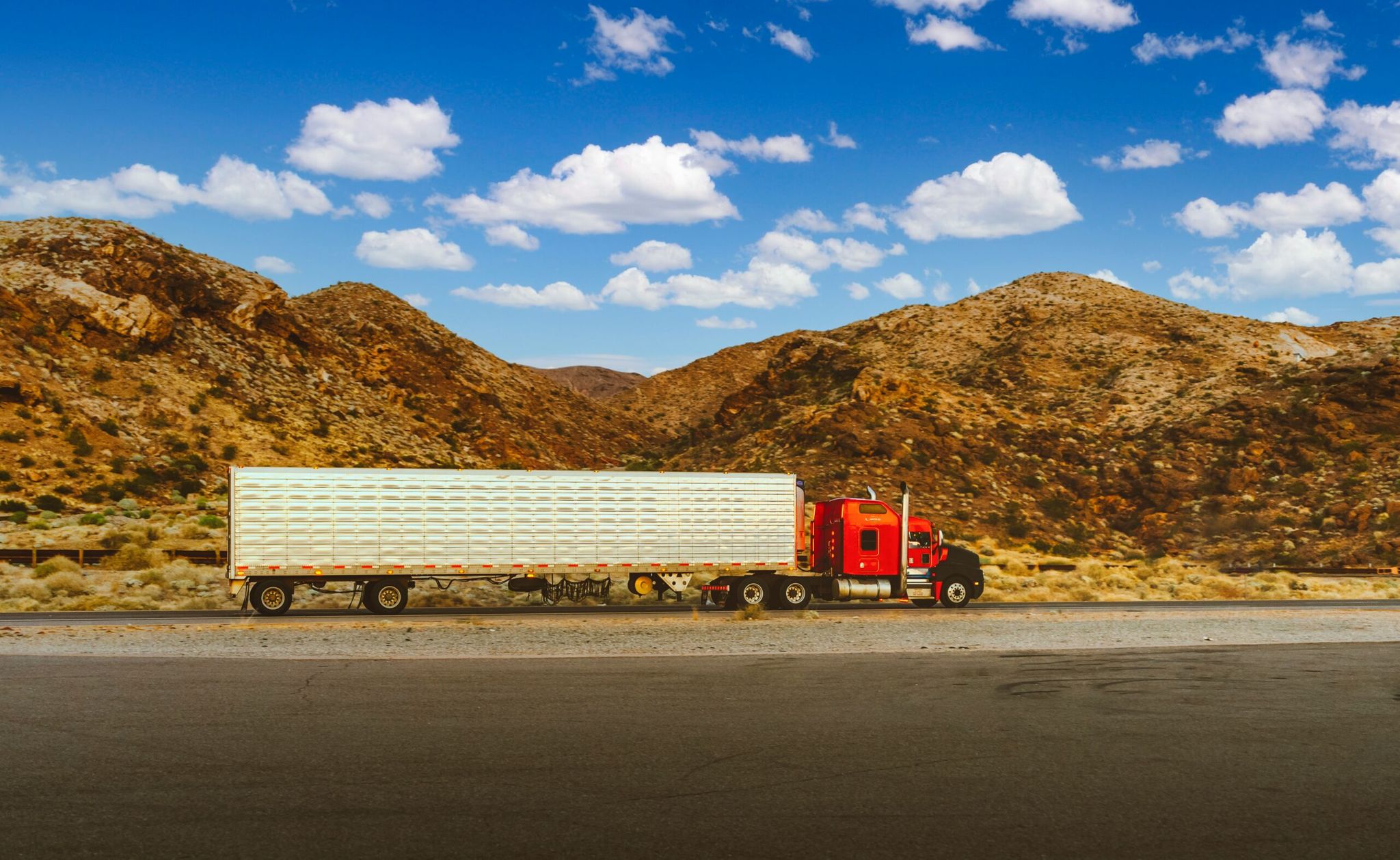 Trucker Dating: What’s the Best Choice in 2023?
