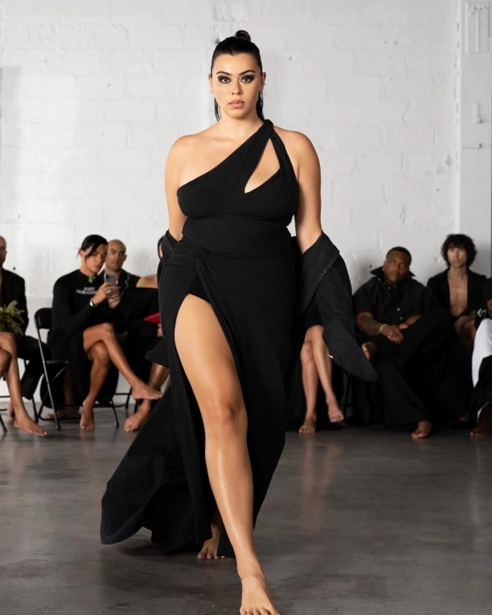 30 Most Famous Plus Size Models (2024 Updated)