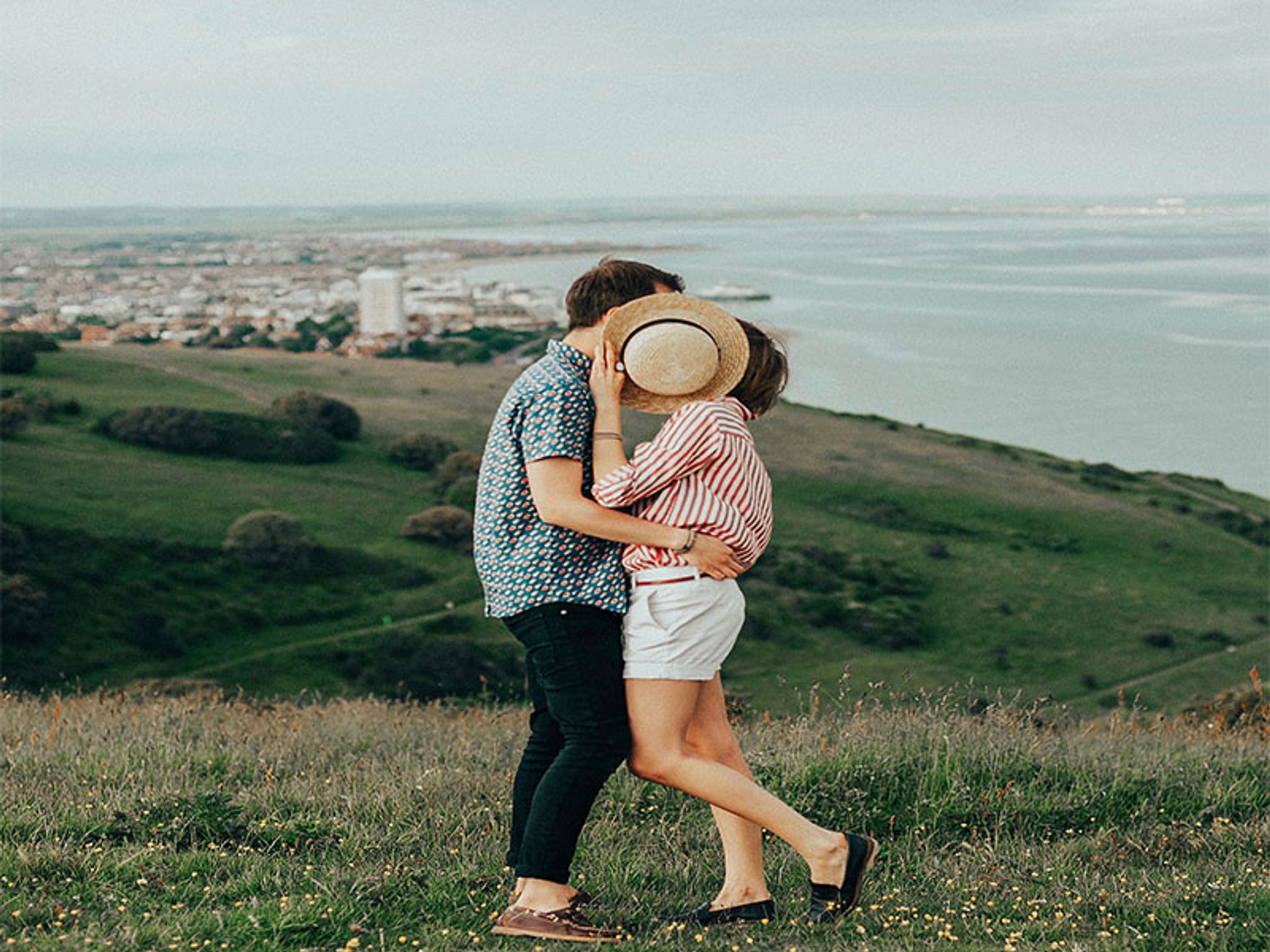 Online Dating 101: How To Keep The Fire Burning Despite The Distance