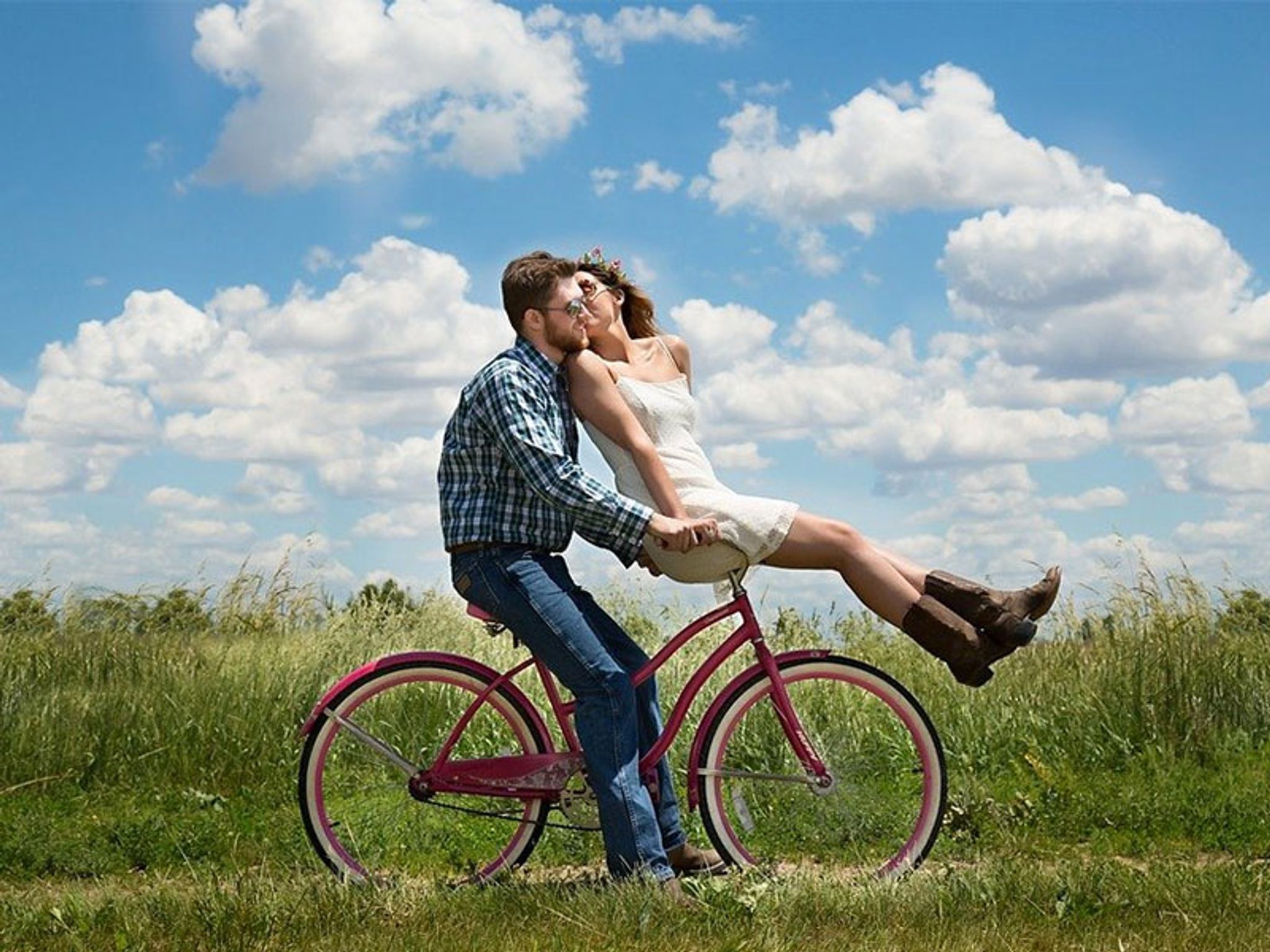 4 Dating Tips to Attract Genuine Love