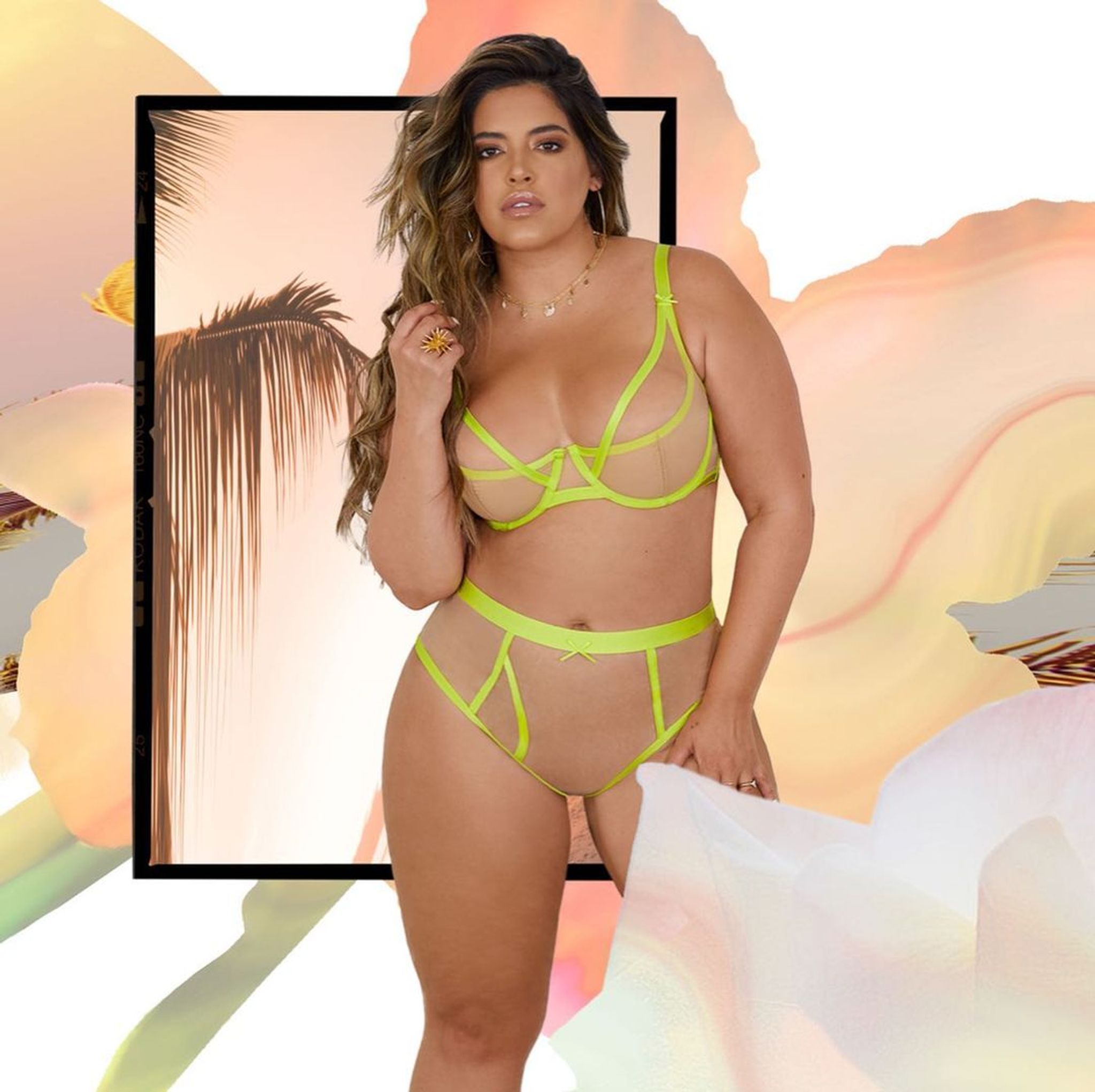 curvy hot plus size swimsuits - Denis Bidot