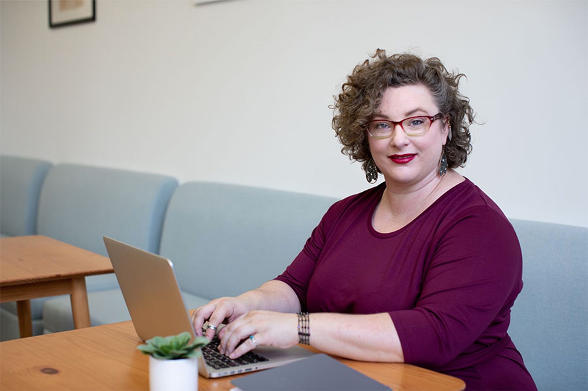 Top 3 Curvy BBW Dating Sites in 2022