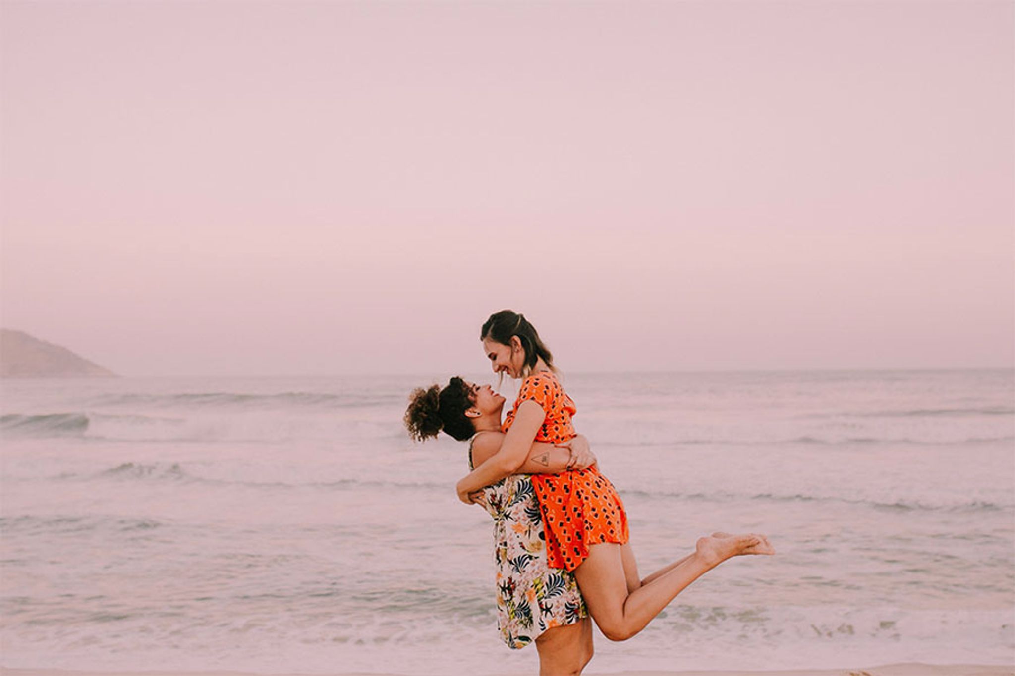 How to Meet and Date a BBW Lesbian