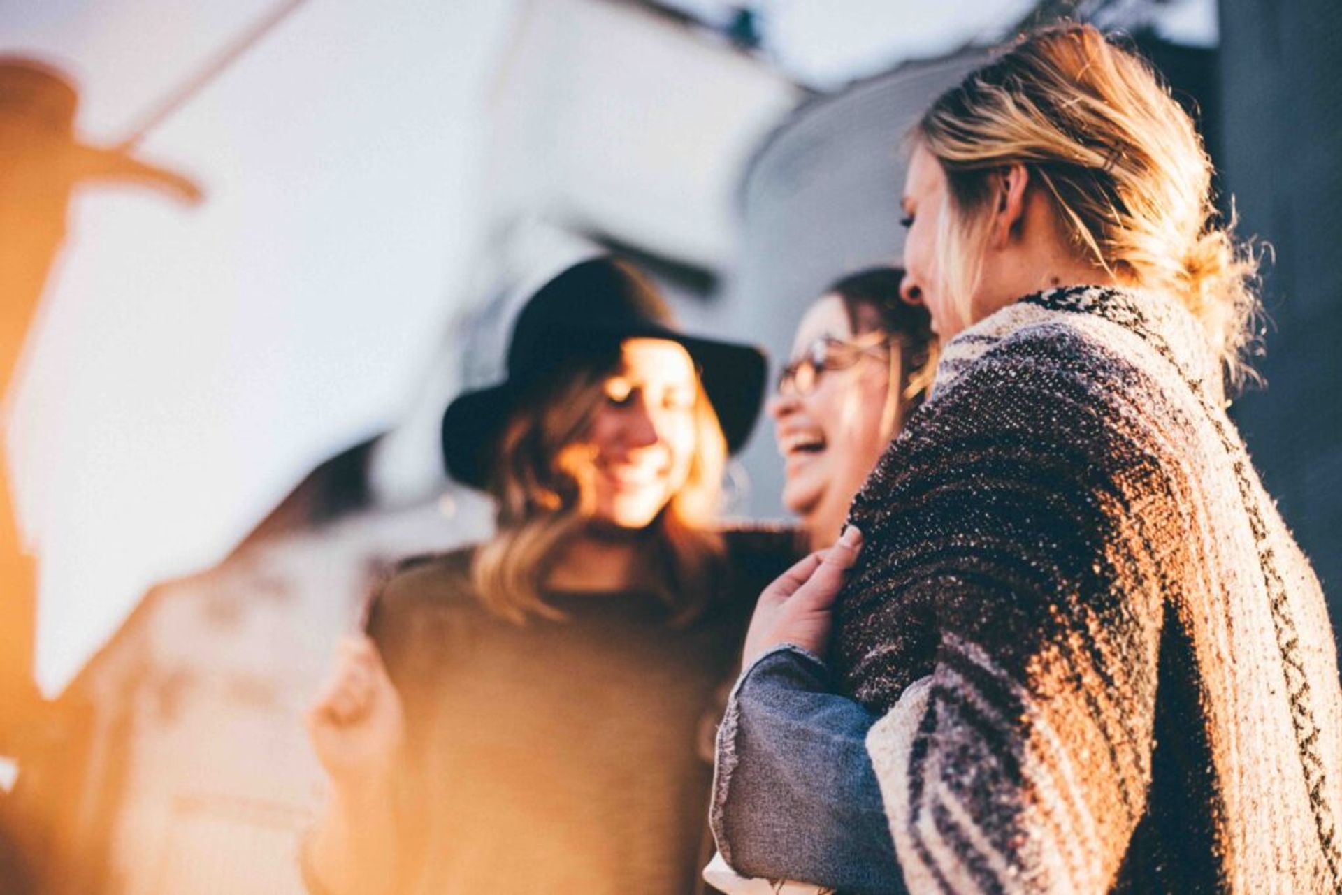 plus size people-confidently laugh together