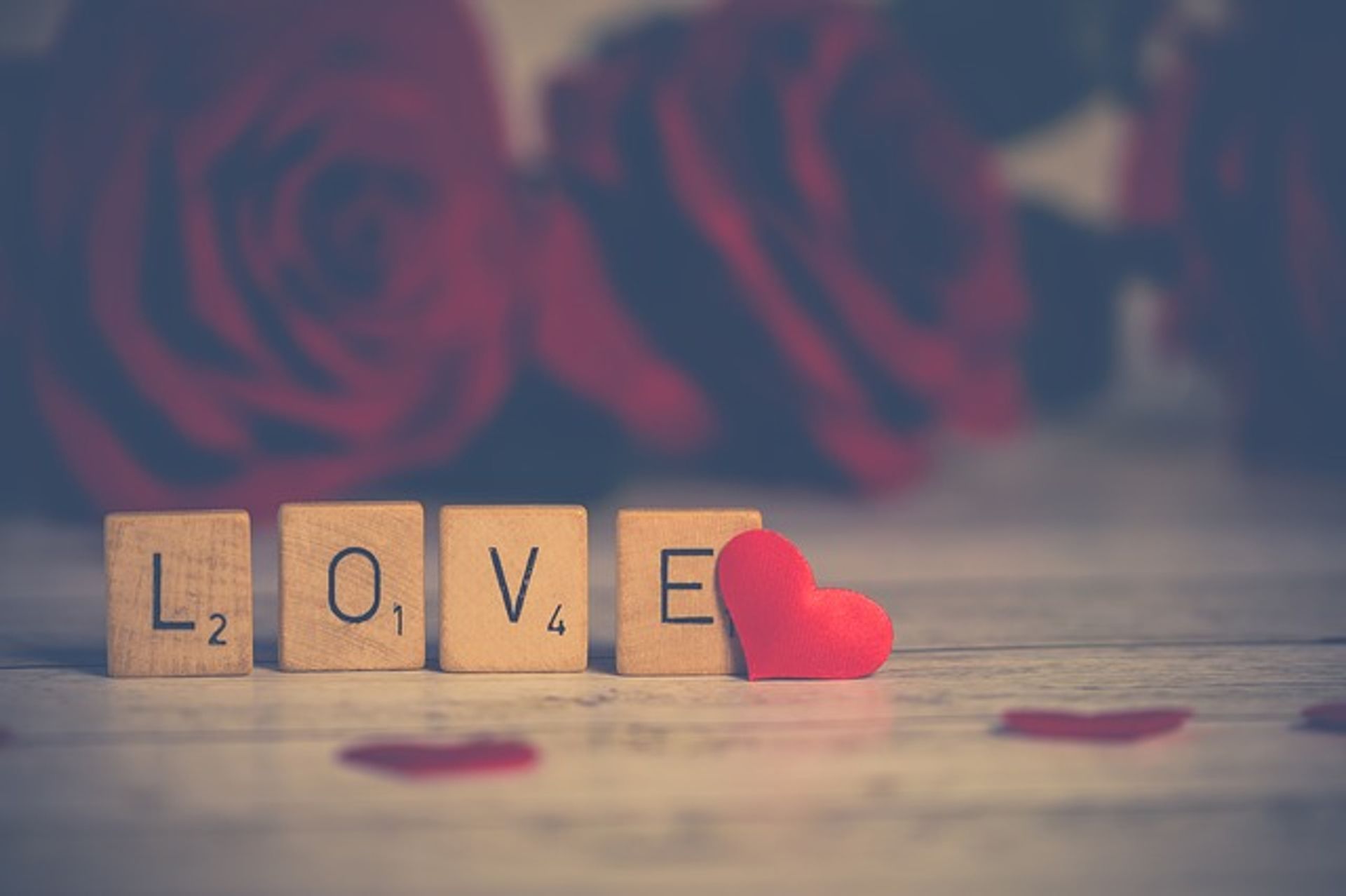 plus size dating-heart