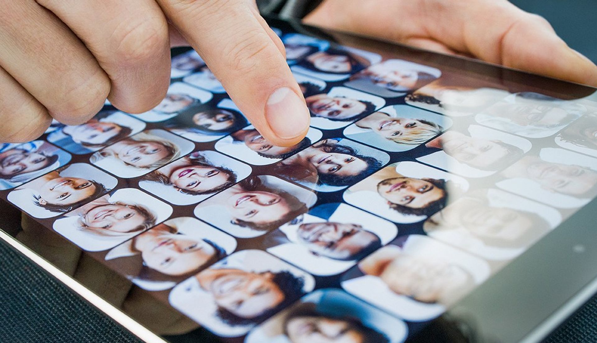 10 Popular Dating Profile Example to Copy in 2022